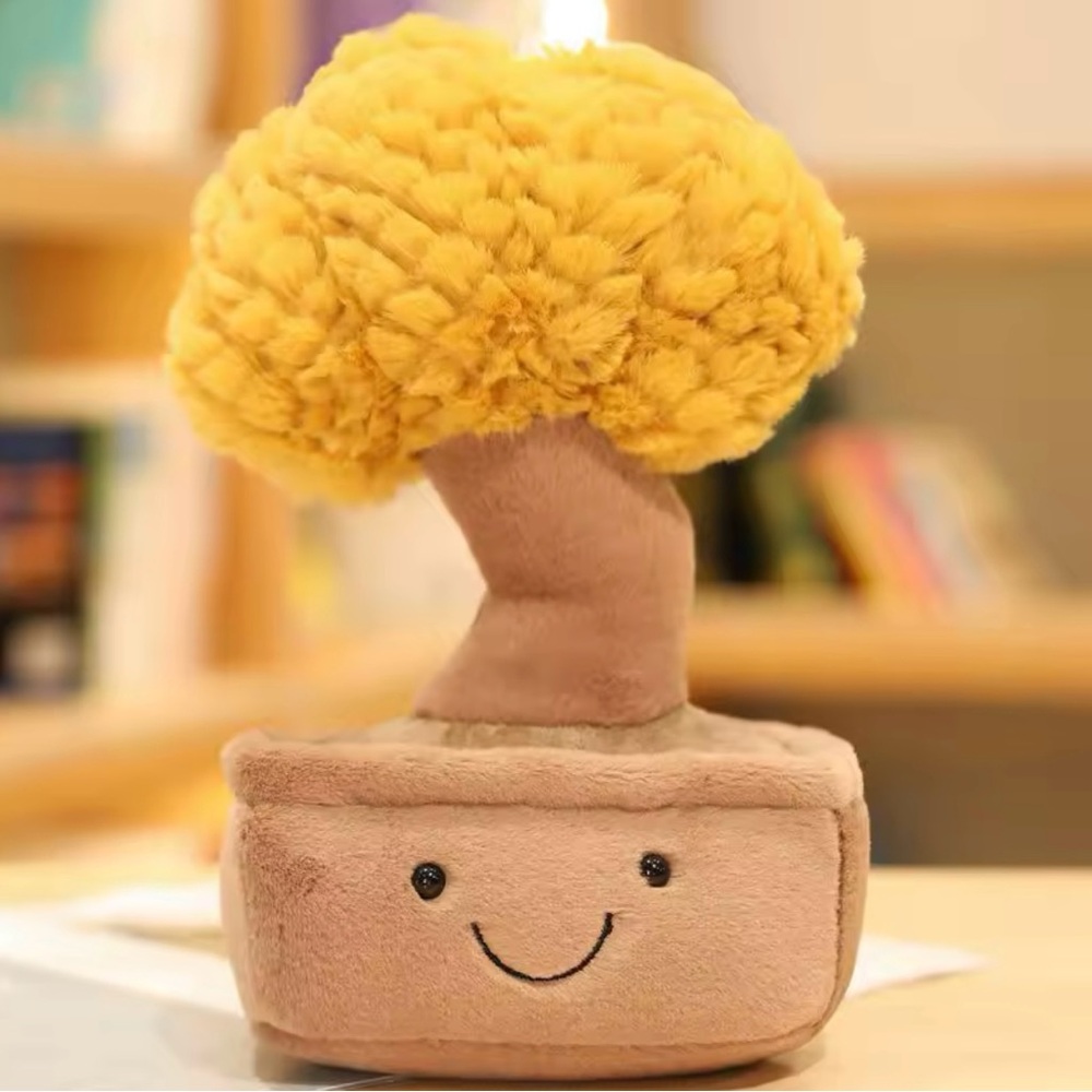 Smiling Bonsai Tree Plushie – Soft and Cozy Tree Plant Toy
